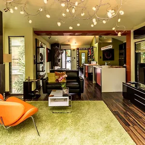 Apartment Corinda Contemporary